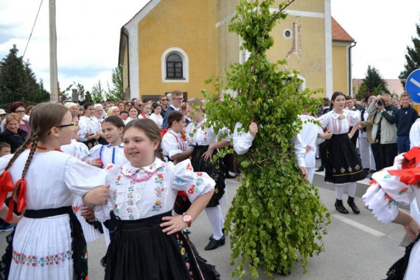 FOTO: Vesela povorka „Jure Zelenog“ kroz Kapelec, Bikovec, Selnik i Maruševec