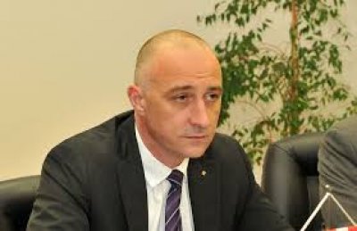 Ivan Vrdoljak obratio se javnosti te rekao da HNS neće sudjelovati u preslagivanju Vlade