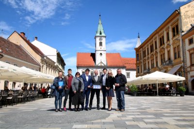 Habijan predao potpise i poručio: 21. svibnja Varaždinci imaju priliku uključiti Varaždin