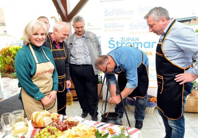 FOTO Politički suparnici ukrstili kuhače uoči početka kampanje