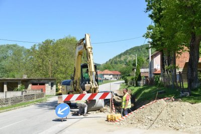 Štromar obišao radove u Radovanu, Črešnjevu i Oštricama