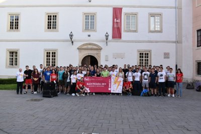 FOTO: Studenti FOI-ja s medaljama se vratili s Elektrijade u Crnoj Gori