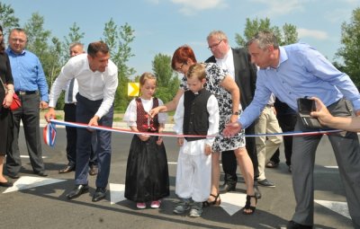 Štromar i Posavec povodom otvorenja kružnog toka: Samo zajedništvom možemo rješavati probleme