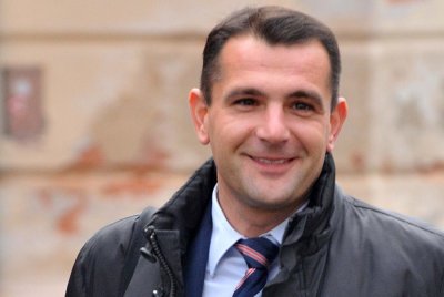 Posavec čestitao Čehoku i Čačiću na pobjedi uoči sudbonosnih dana za HNS i Vladu HDZ-a