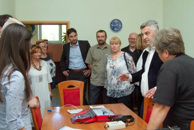 Područna škola u Svibovcu Podravskom dobila mobilni defibrilator