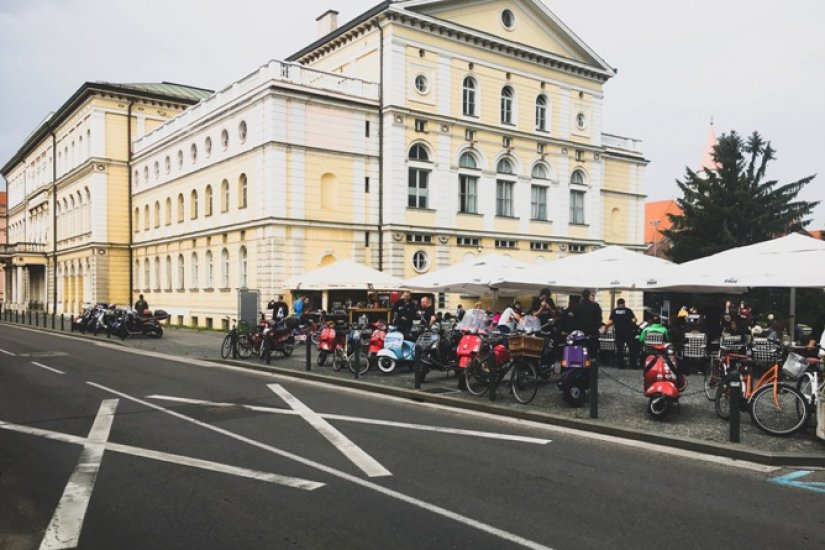 FOTO Vespisti iz čitave Hrvatske i Slovenije okupili se u Varaždinu
