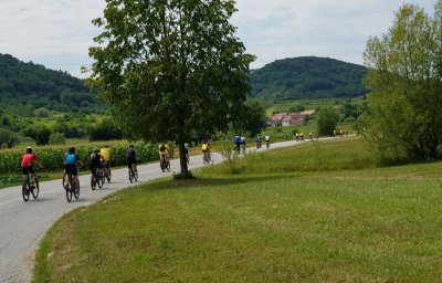 FOTO: Biciklisti pobijedili vrućinu na 6. biciklijadi &quot;Lajk za bajk&quot;