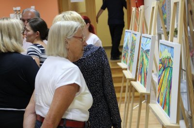 U Lepoglavi otvorena izložba slika Davora Petaka