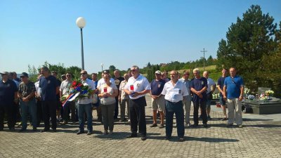 Na Dan domovinske zahvalnosti 40-ak pripadnika Udruge 104. brigade posjetilo Pakrac i Lipik