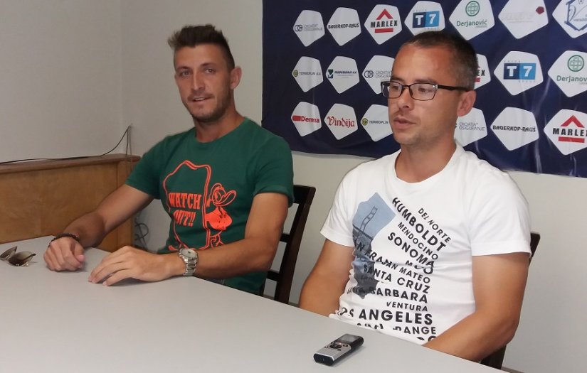 Pomoćni trener Varaždina Nikola Šafarić (desno) i igrač Josip Golubar najavili su današnji susret u Zagrebu