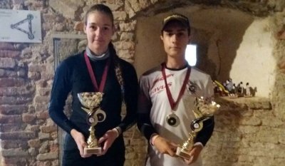 Amanda Mlinarić i Alen Remar s trofejima osvojenima u Sisku