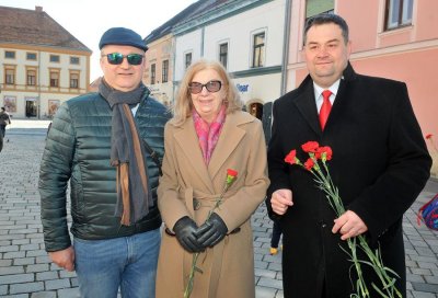 Na lokalnim izborima Vesna Dušak i Nikola Plavec bili su kandidati koalicije HNS-SDP-HSS-HSU za zamjenike, a Alen Kišić za gradonačelnika