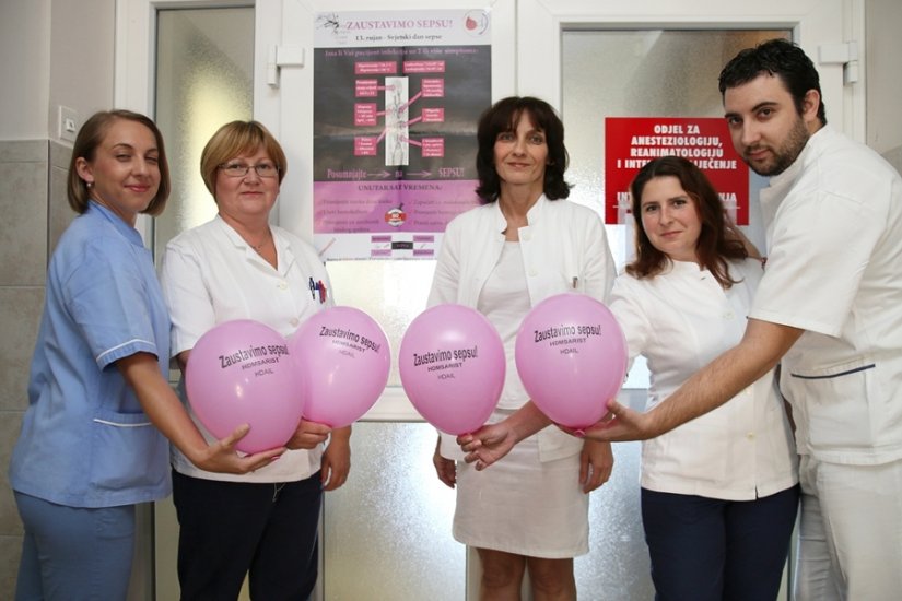 FOTO: Opća bolnica Varaždin obilježila Svjetski dan sepse