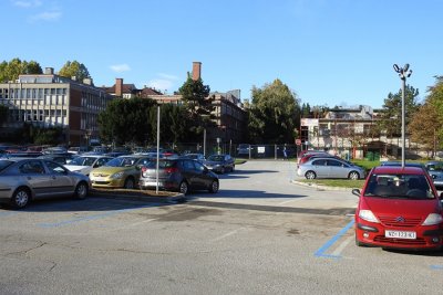 Uređenjem novog parkirališta za zaposlenike dobit će se dodatnih 240 parkirnih mjesta