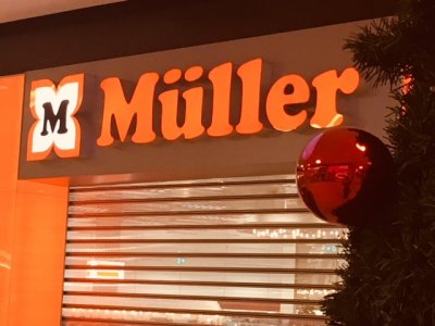 Müller otvara vrata u trgovačkom centru Lumini