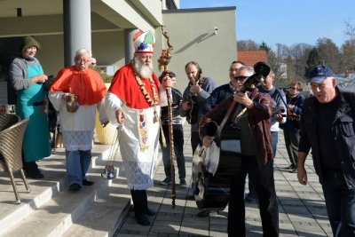 FOTO: Marofčani mošt već &quot;krstili&quot; u vino i poručili da je odlično