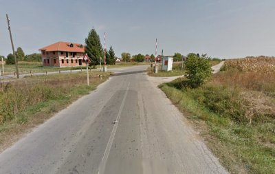 OPREZ! Rampa na pruzi u Novakovcu pokvarena, uvjerite se da ne nailazi vlak prije prelaska