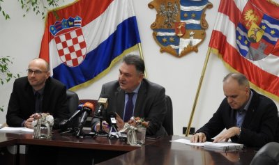 Čačić: Sastanak sa Štromarom i Divjak bio konstruktivan, dogovoren model vraćanja duga