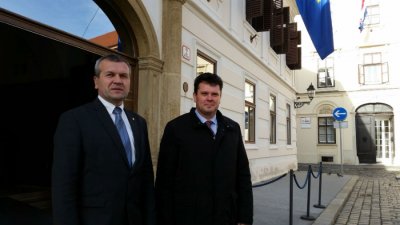 I saborski zastupnici Stričak i Križanić na sastanku u Vladi