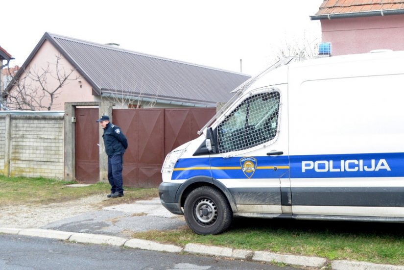 FOTO Varaždin: U požaru u Bosanskoj ulici smrtno stradala ženska osoba