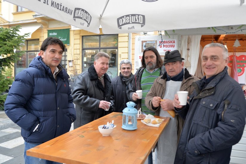 Varaždinski gradonačelnik i izbornik Vatrenih sigurno su se u dorbom društvu dotaknuli i nogometnih tema