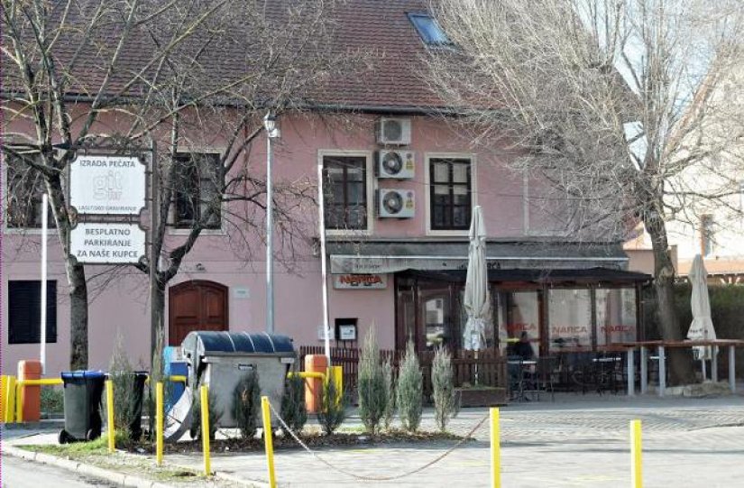 Mladićima za tučnjavu na cesti nasuprot varaždinskog kafića - 760 kn kazne