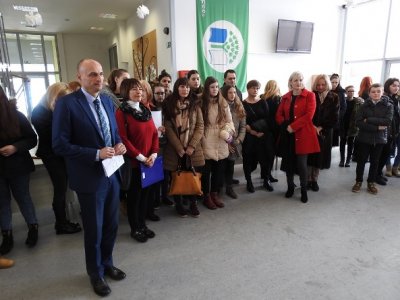 Otvorena županijska izložba učenika osnovnih i srednjih škola - LIK 2018