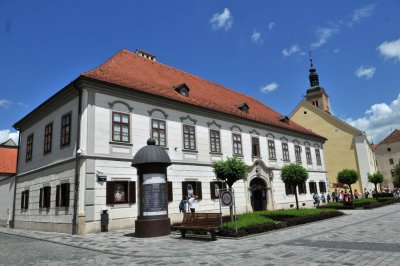 Tribina će se održati u palači Herzer