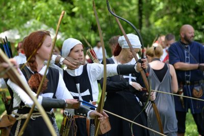 ANĐEOSKA STRIJELA Ove subote u Varaždinu VI. međunarodni srednjovjekovni viteški turnir