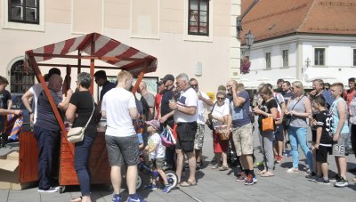 Veliki je interes za večerašnji kvalifikacijski susret na stadionu Varteksa