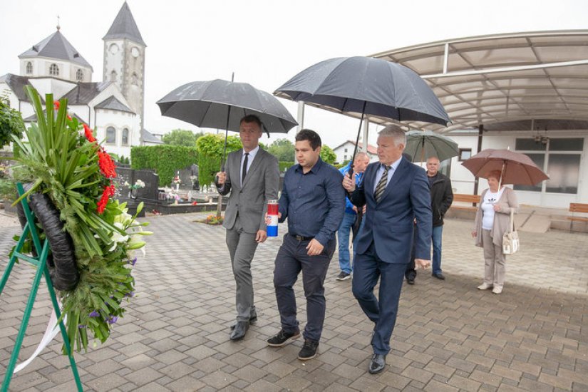 U Sračincu i Svibovcu Podravskom na Dan državnosti odana počast braniteljima