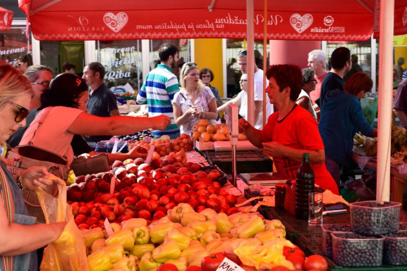 S OBITELJI NA PLAC Gradska tržnica Varaždin u subotu obilježava vrhunac sezone