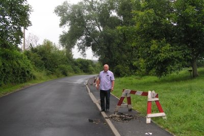 Kaštelanec: Obnovljena kapelica i Vinogradska ulica, počeli radovi na odvodnji