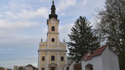 Lopov pokušao provaliti u župni ured u Martijancu