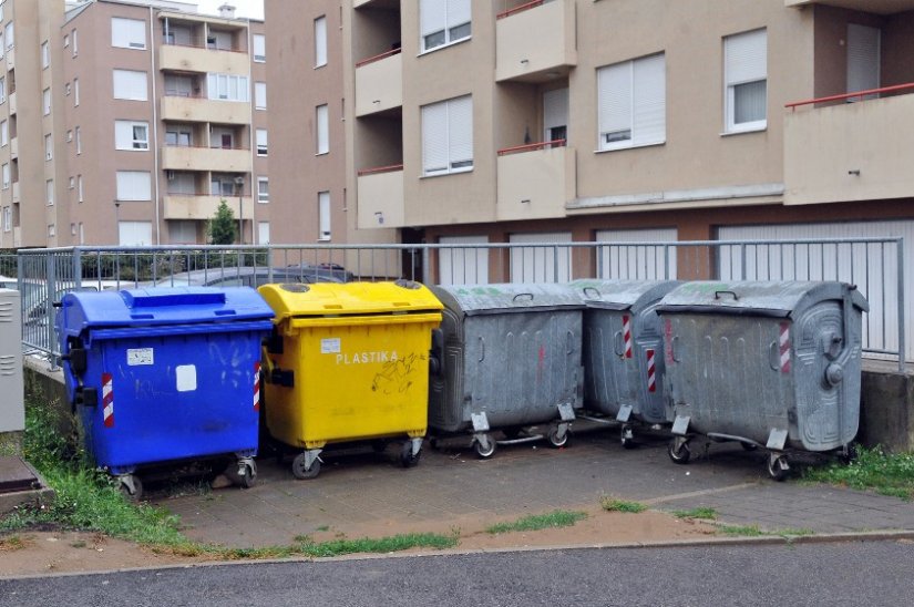 Čehok o prikupljanju otpada: Neće biti &quot;smetlarske&quot; policije i ulazaka u domove