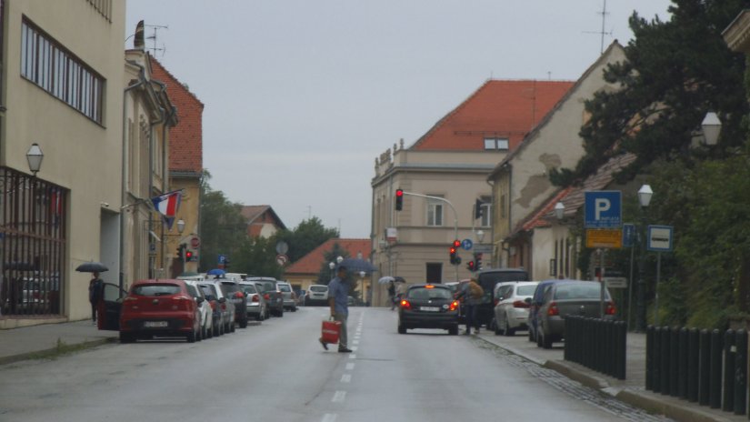 ZABRINJAVAJUĆE: Za stradavanje pješaka u prometu krivi vozači, ali i sami pješaci