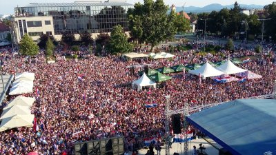 VIDEO Varaždinci dočekuju Dalića: Veličanstvena atmosfera na Kapucinskom trgu