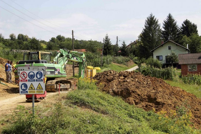 Započela sanacija klizišta u naselju Gačice