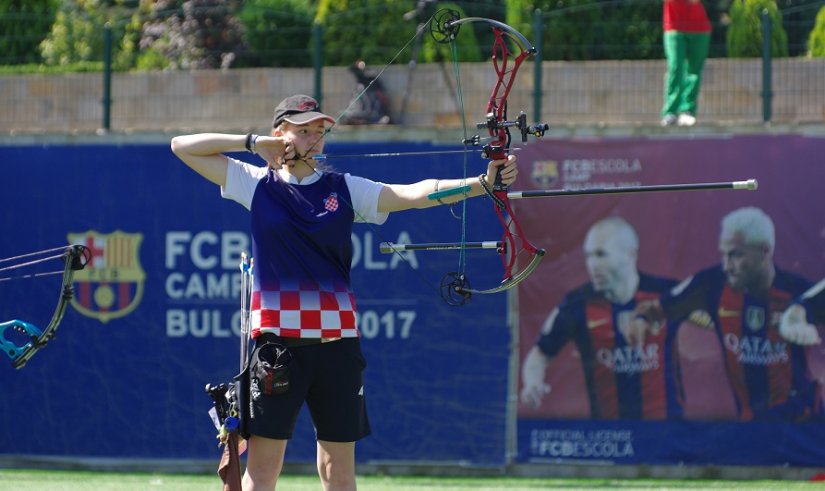 Amanda Mlinarić i ostali streličari VSK-a iako još kadeti i juniori ostvarili su i seniorske norme te se ravnopravno nose s vrlo jakom svjetskom konkurencijom