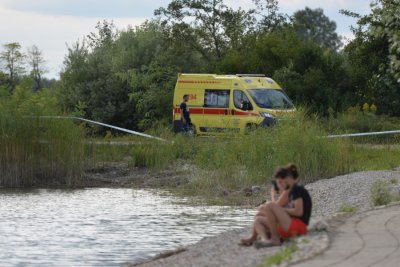 Na varaždinskom jezeru Aquacity utopio se muškarac (20), u tijeku očevid