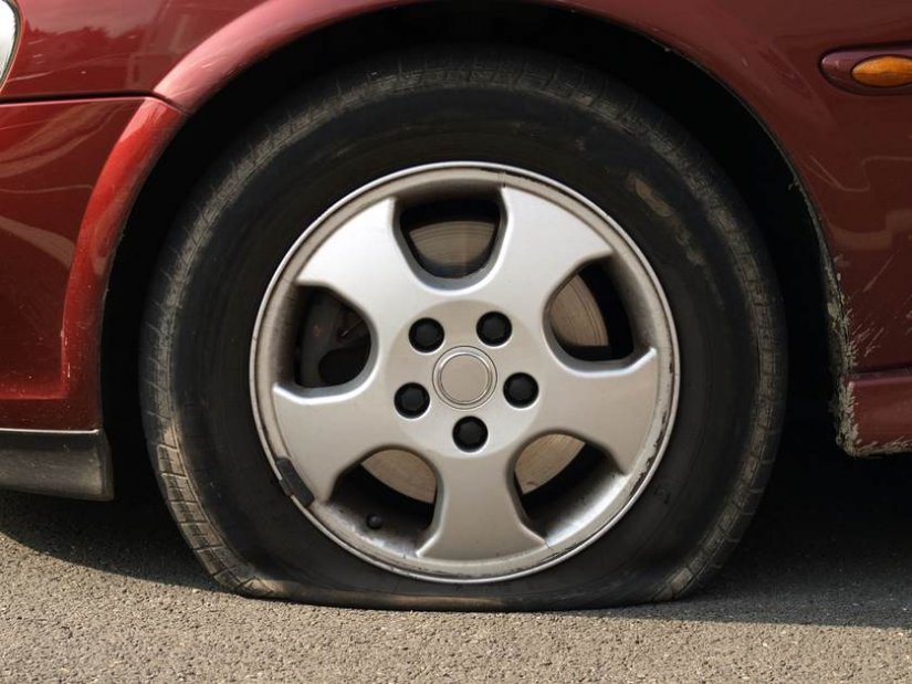 Svibovec Podravski: Na parkiranom autu ispustio zrak iz guma