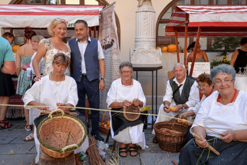 Općina Trnovec Bartolovečki oduševila brojne posjetitelje atrija Županijske palače