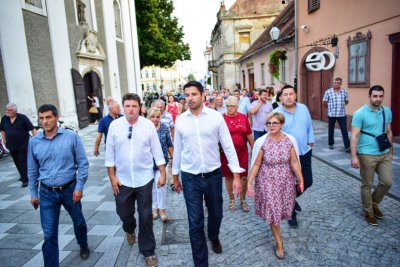 FOTO Jučer je varaždinskim ulicama špancirao i šef SDP-a Davor Bernardić