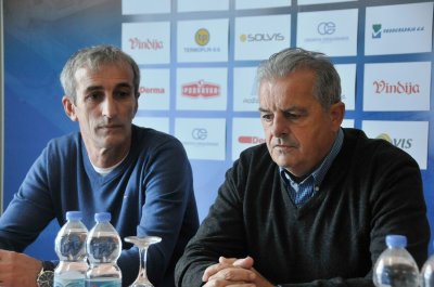 Branko Karačić (lijevo) i Stjepan Cvek na današnjem susretu s novinarima u klubu