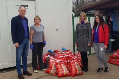 Varaždinski Reformisti Udruzi Spas donirali 200 kg hrane za pse