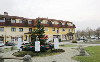 Blagdanski ugođaj zavladao i općinom Gornji Kneginec