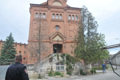 38-godišnji zatvorenik u lepoglavskoj Kaznionici policajca ugrizao za prst i dlan