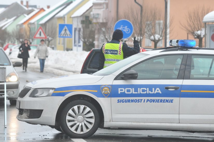 Tijekom vikenda čak 87 prekršaja u prometu, najviše vozača bilo pijano ili vozilo prebrzo