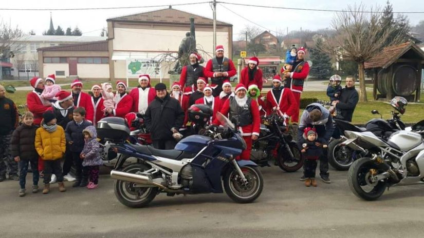 FOTO Motomrazovi razveselili najmlađe mještane općine Vinica