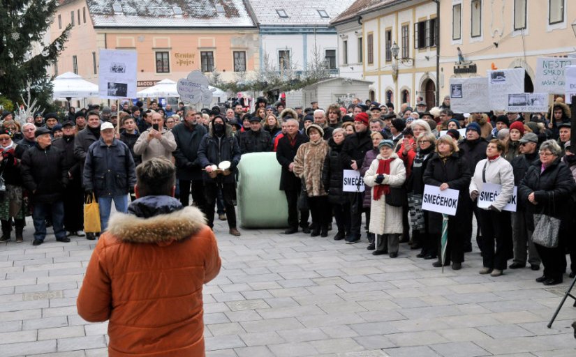 Prvi prosvjed održan je 5. siječnja